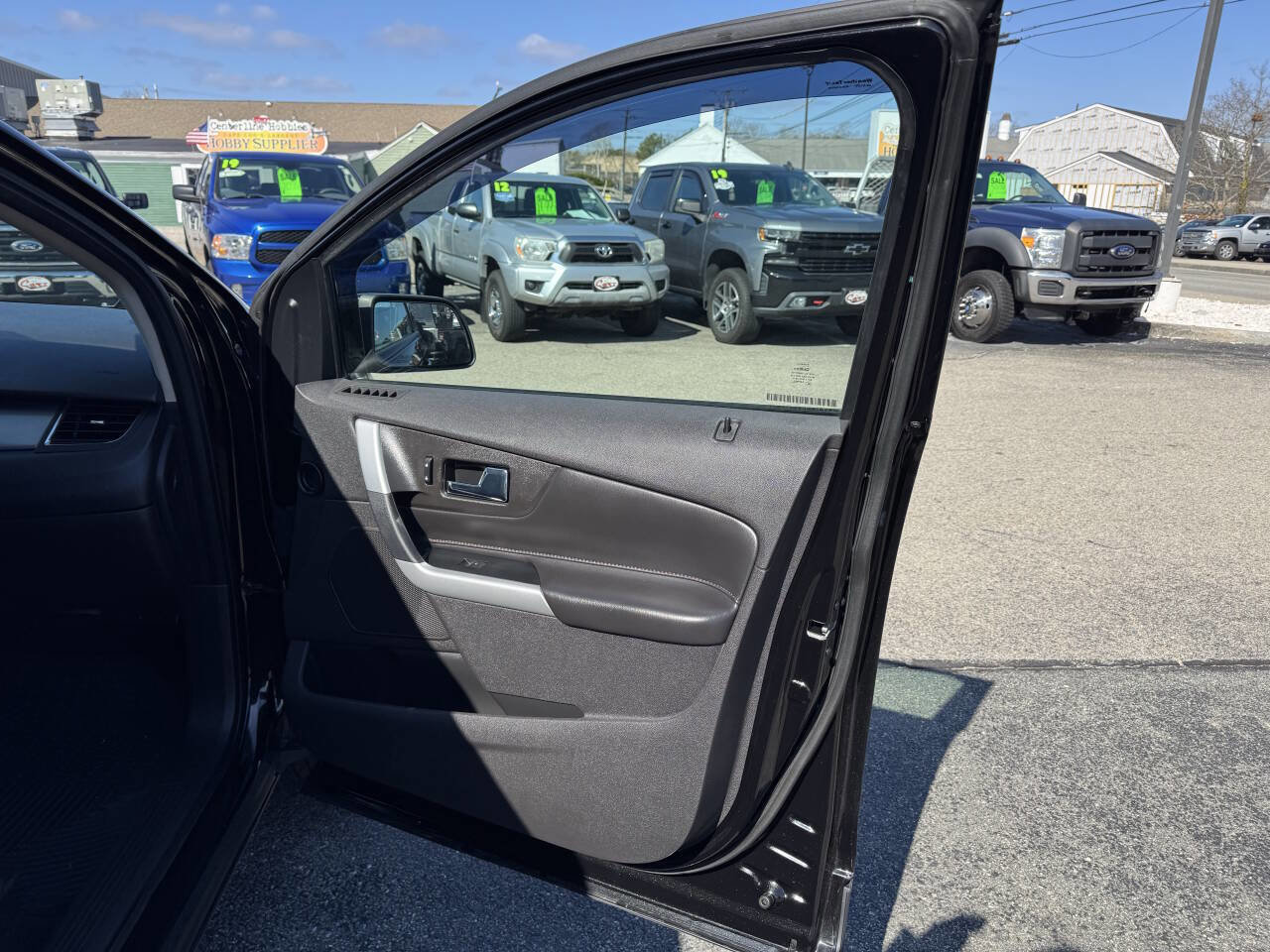 Used 2013 Ford Edge SEL image 39