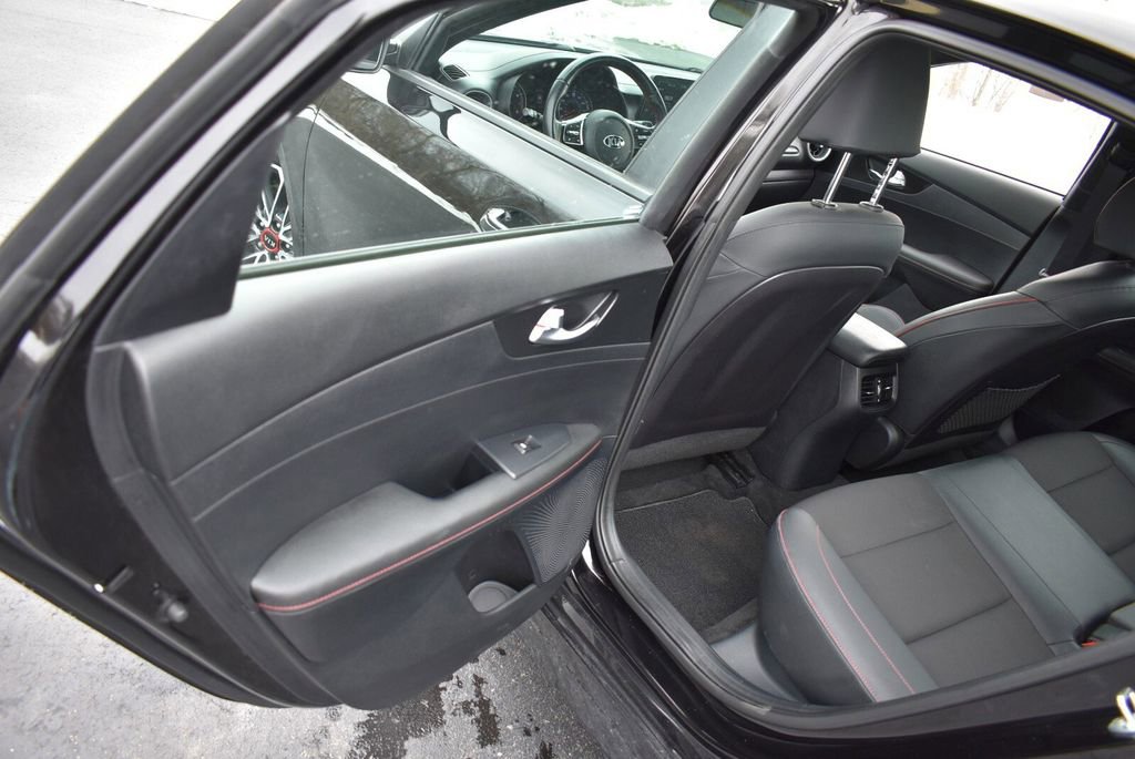 Used 2020 Kia Forte GT image 31