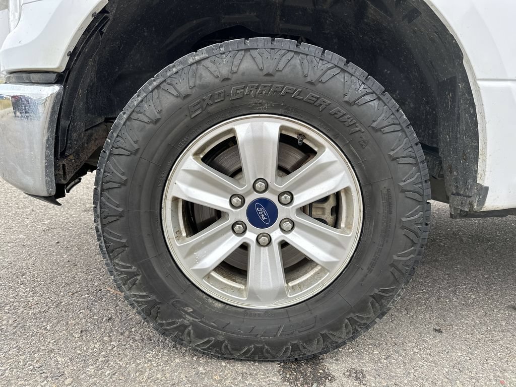 Used 2016 Ford F150 XLT AWD/4WD image 25