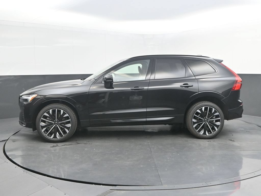 New 2026 Volvo XC60 B5 Ultra w/ Climate Package AWD/4WD image 2