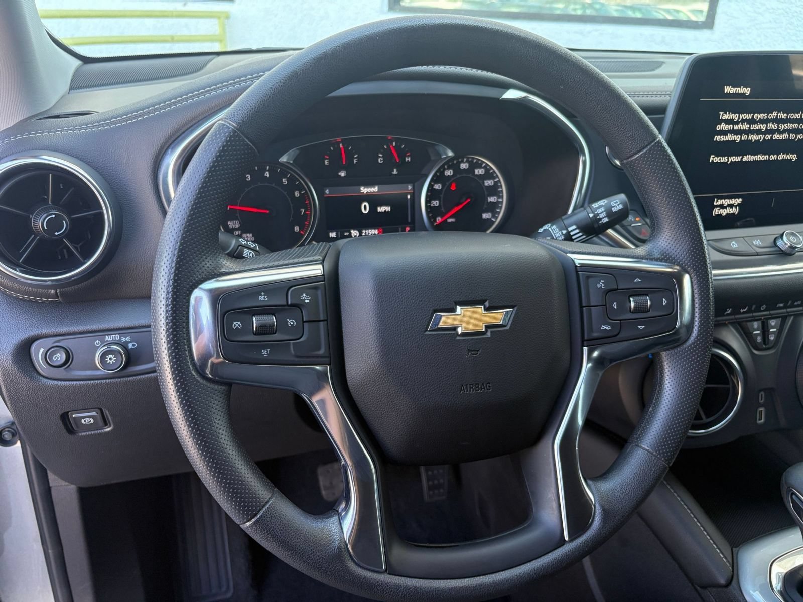 Used 2025 Chevrolet Blazer LT FWD image 30