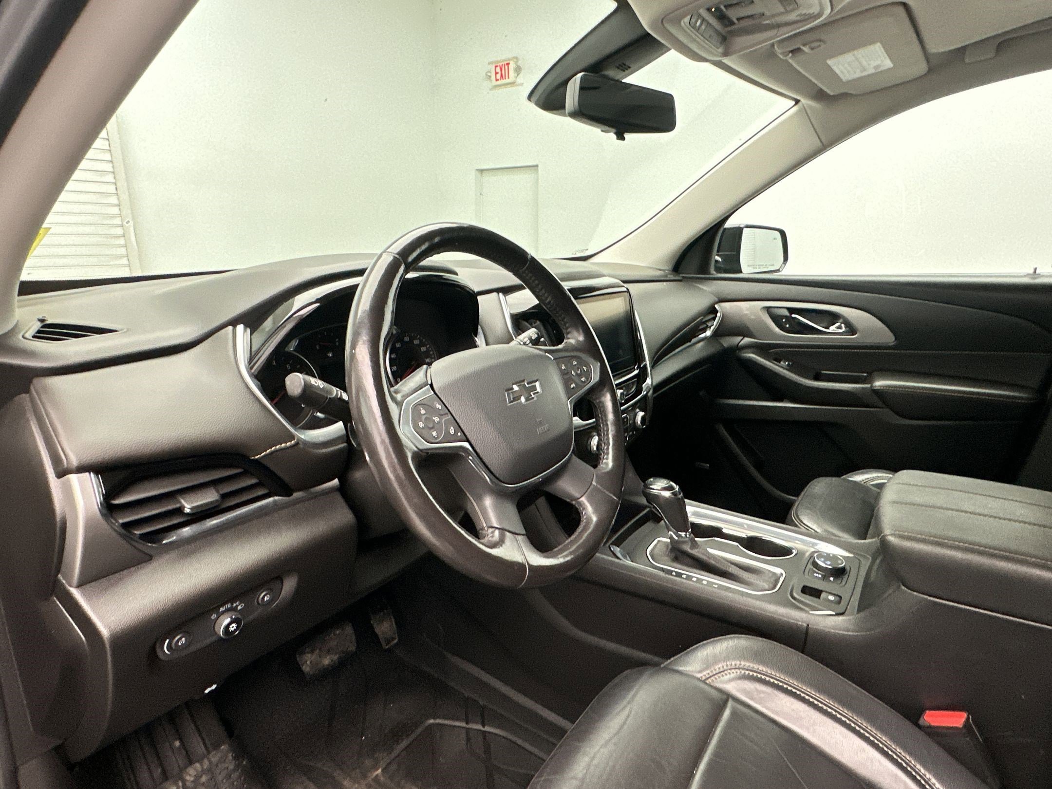 Used 2020 Chevrolet Traverse RS w/ LPO, Floor Liner Package image 4