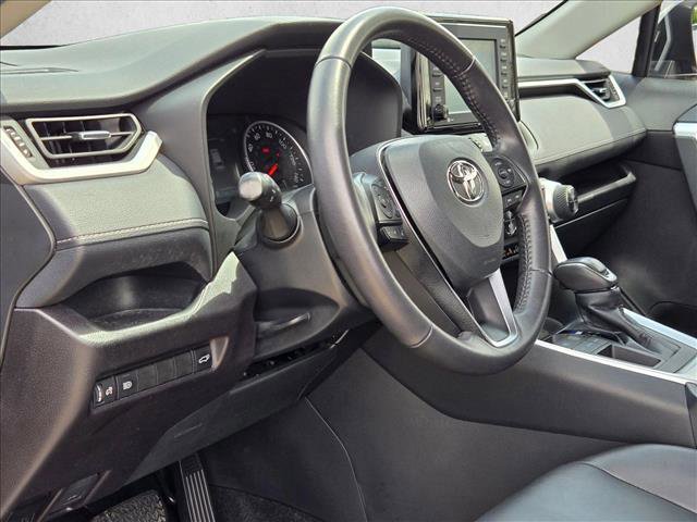 Used 2022 Toyota RAV4 XLE Premium FWD image 9