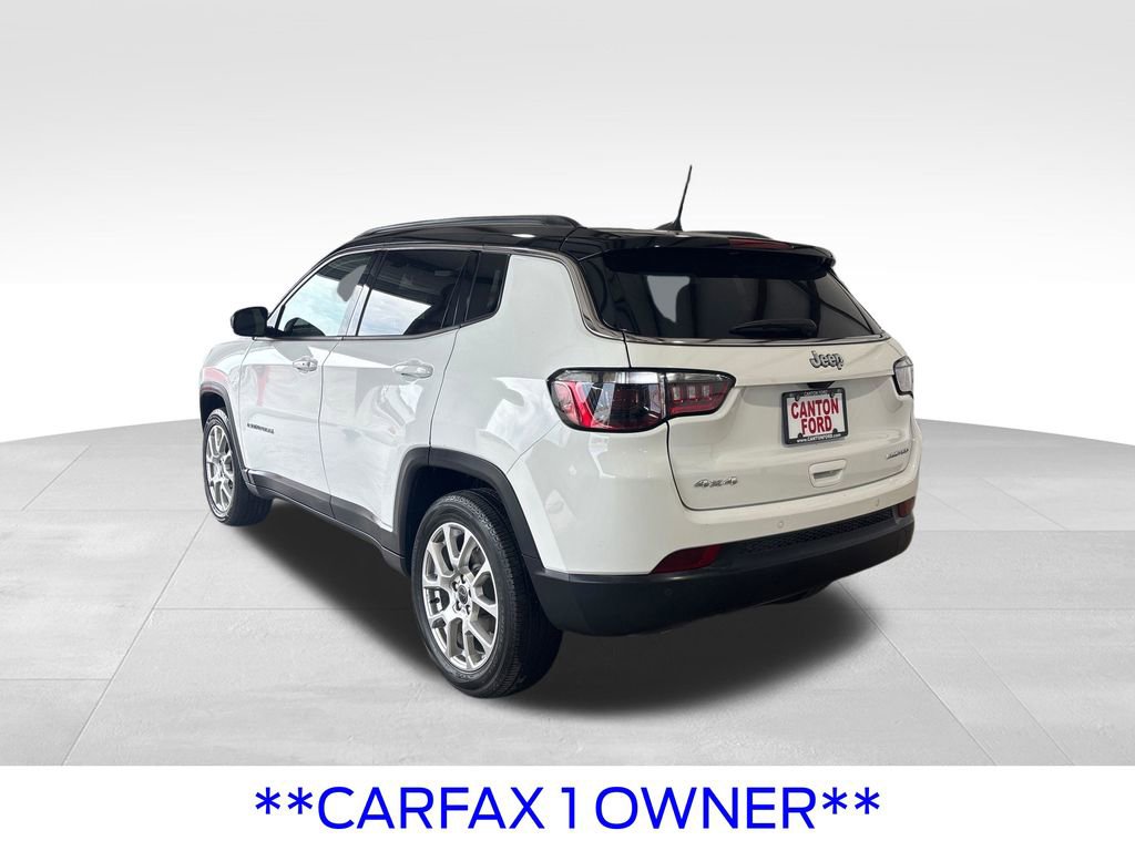 Used 2025 Jeep Compass Limited image 4