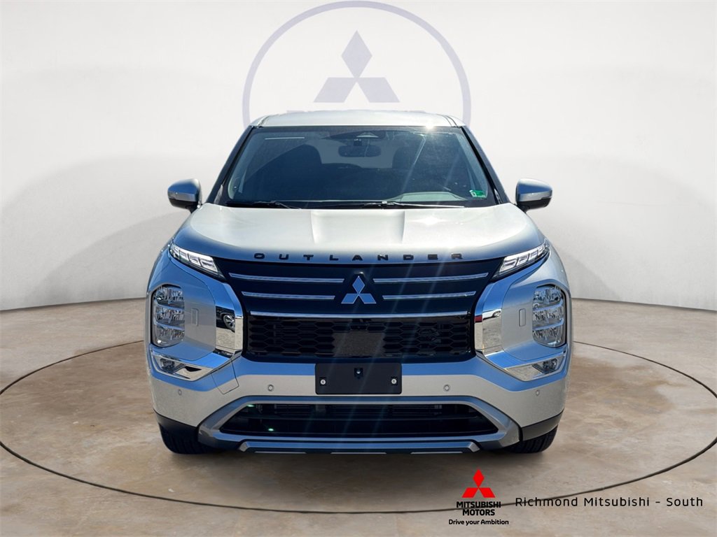 New 2025 Mitsubishi Outlander SE image 8