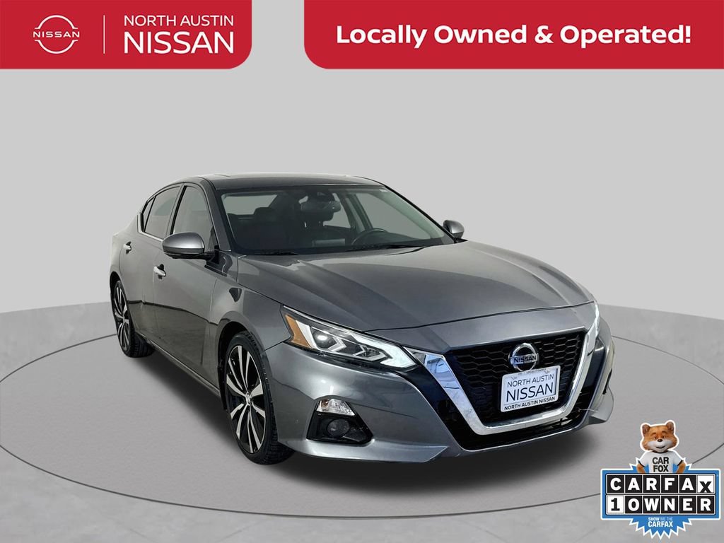 Used 2019 Nissan Altima 2.5 Platinum FWD image 1