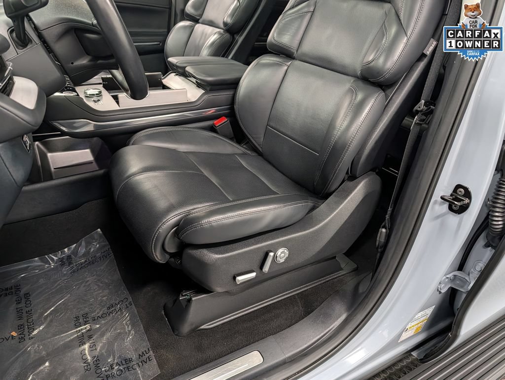 Used 2025 Lincoln Navigator Reserve AWD/4WD image 12