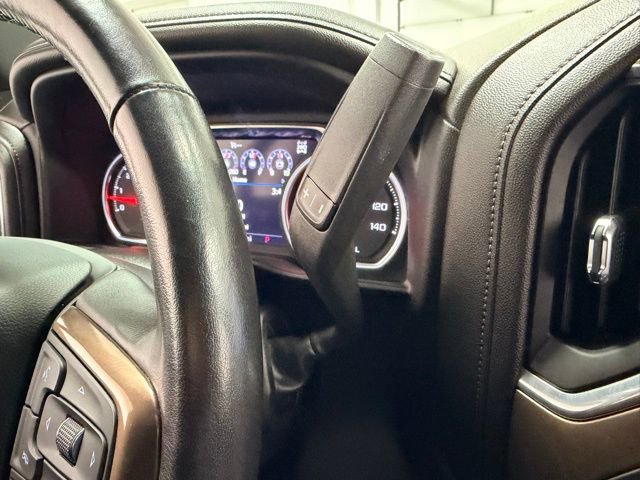 Certified 2022 Chevrolet Silverado 1500 High Country w/ Z71 Off-Road Package image 18