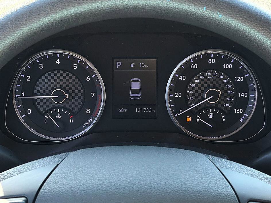 Used 2019 Hyundai Elantra SEL FWD image 12