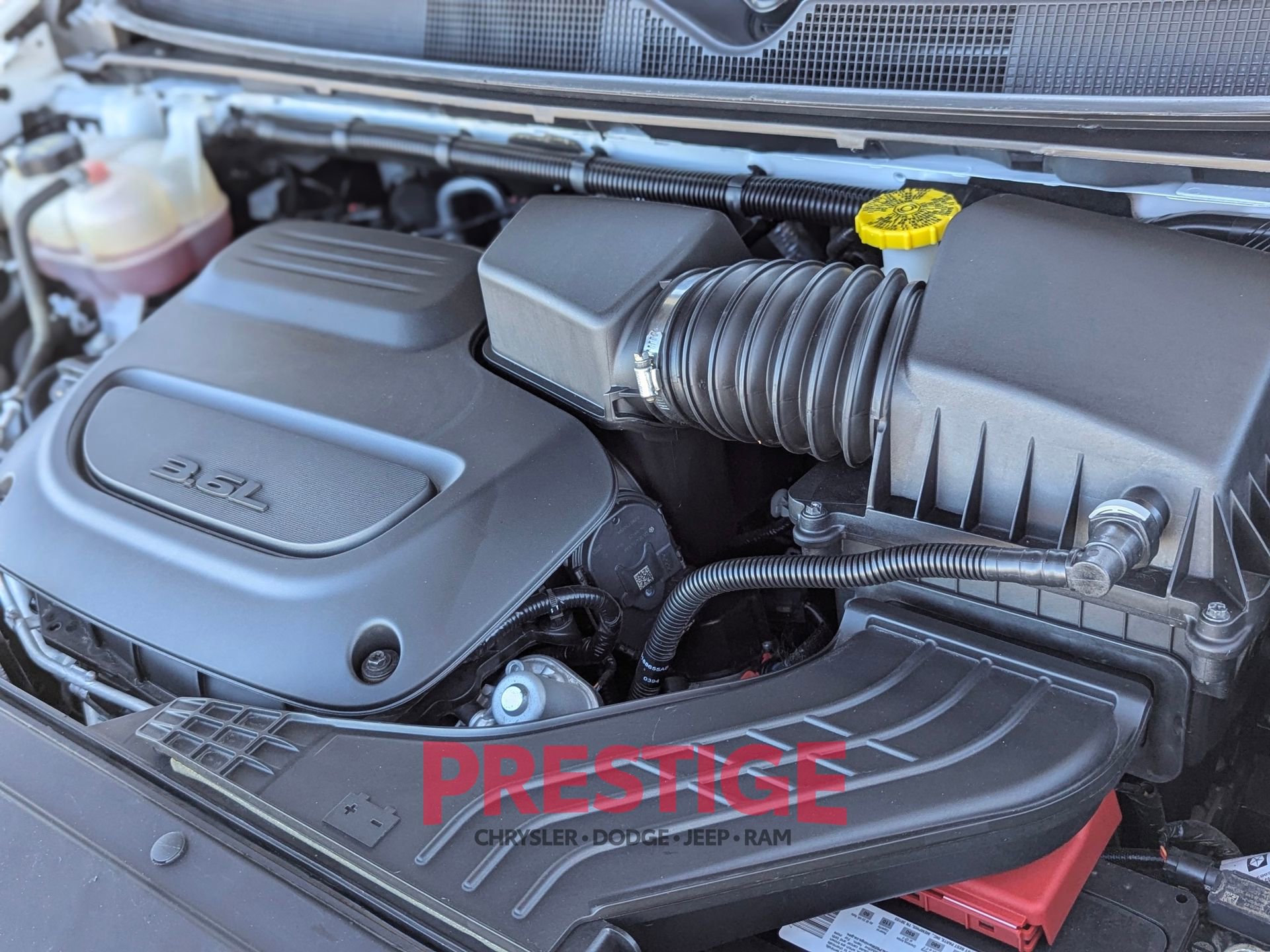 Used 2024 Chrysler Pacifica Touring-L image 33