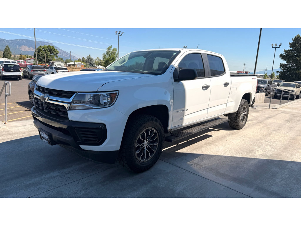 Used 2021 Chevrolet Colorado W/T w/ WT Convenience Package AWD/4WD image 3