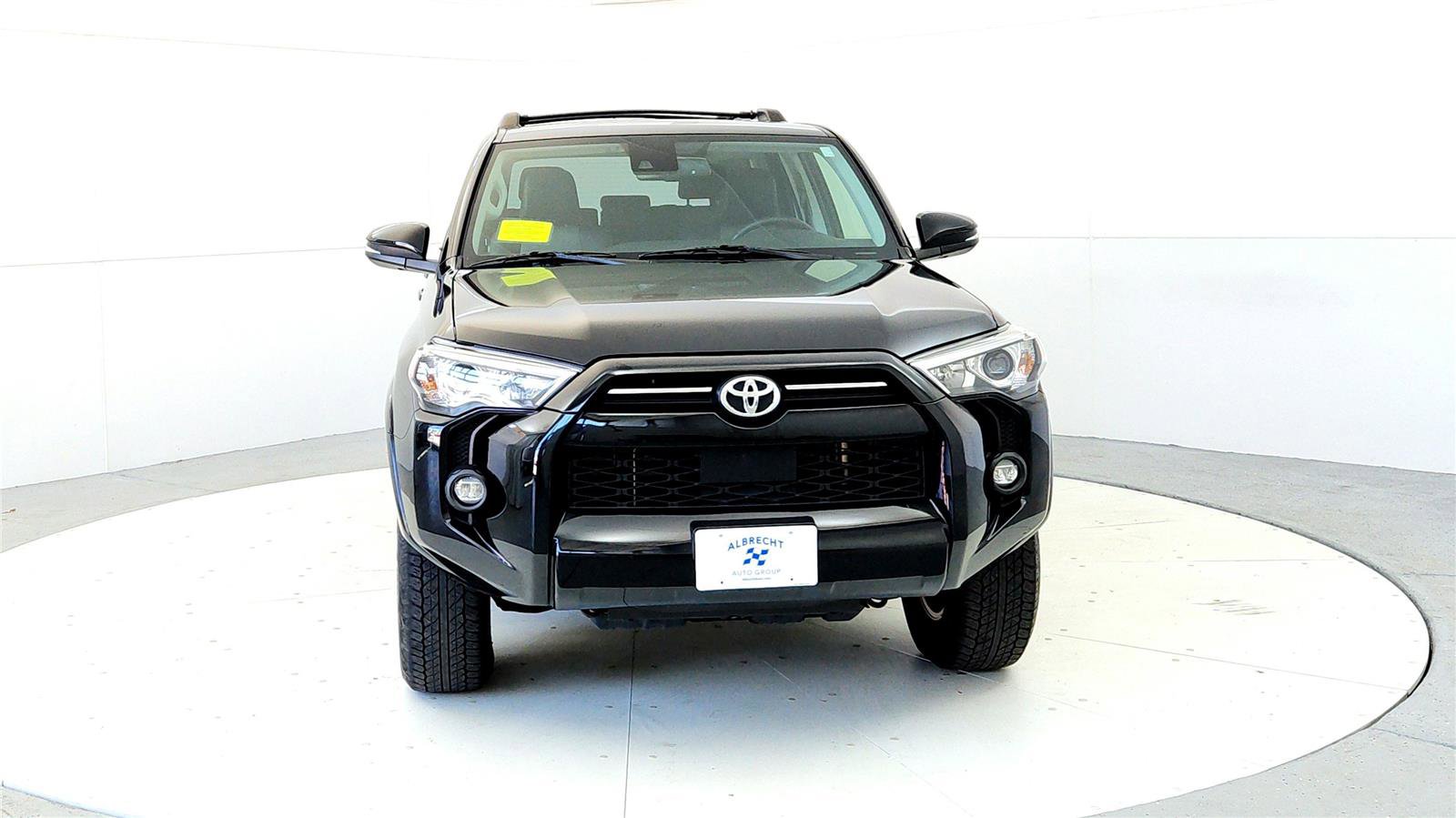 Certified 2023 Toyota 4Runner SR5 Premium w/ Moonroof Package AWD/4WD image 8