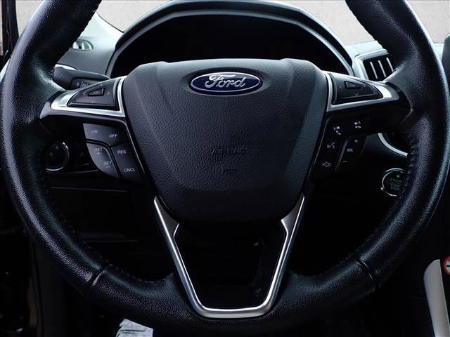 Used 2024 Ford Edge SEL AWD/4WD image 16
