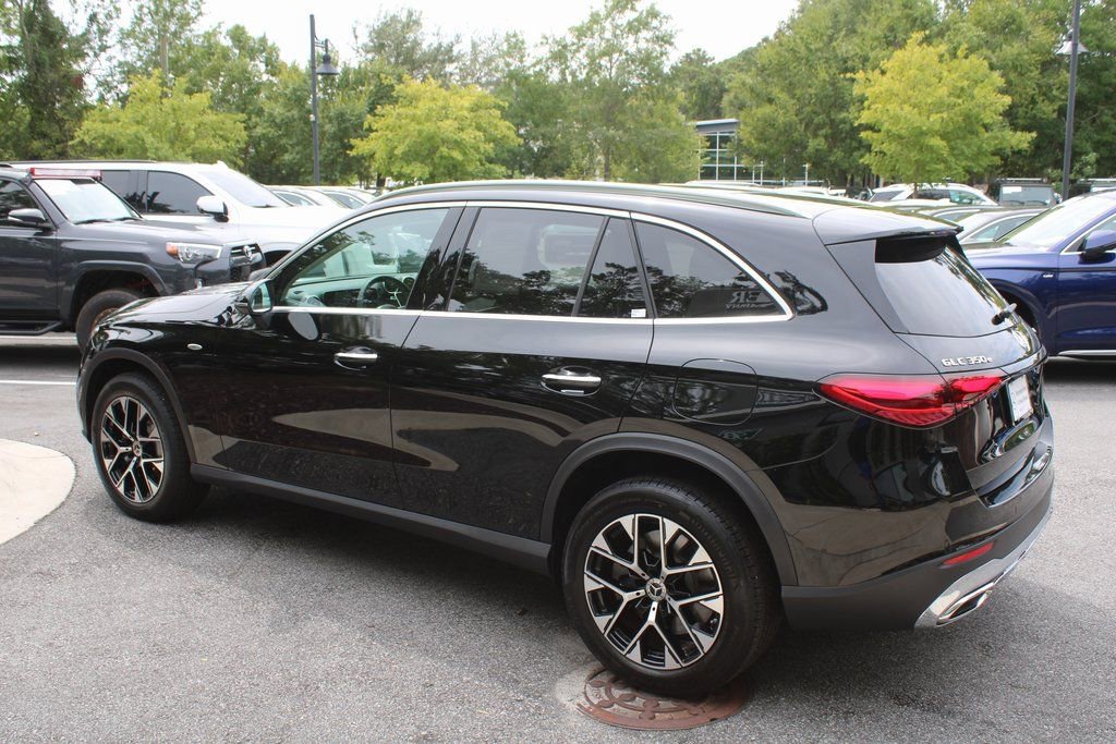 Used 2025 Mercedes-Benz GLC 350e image 13