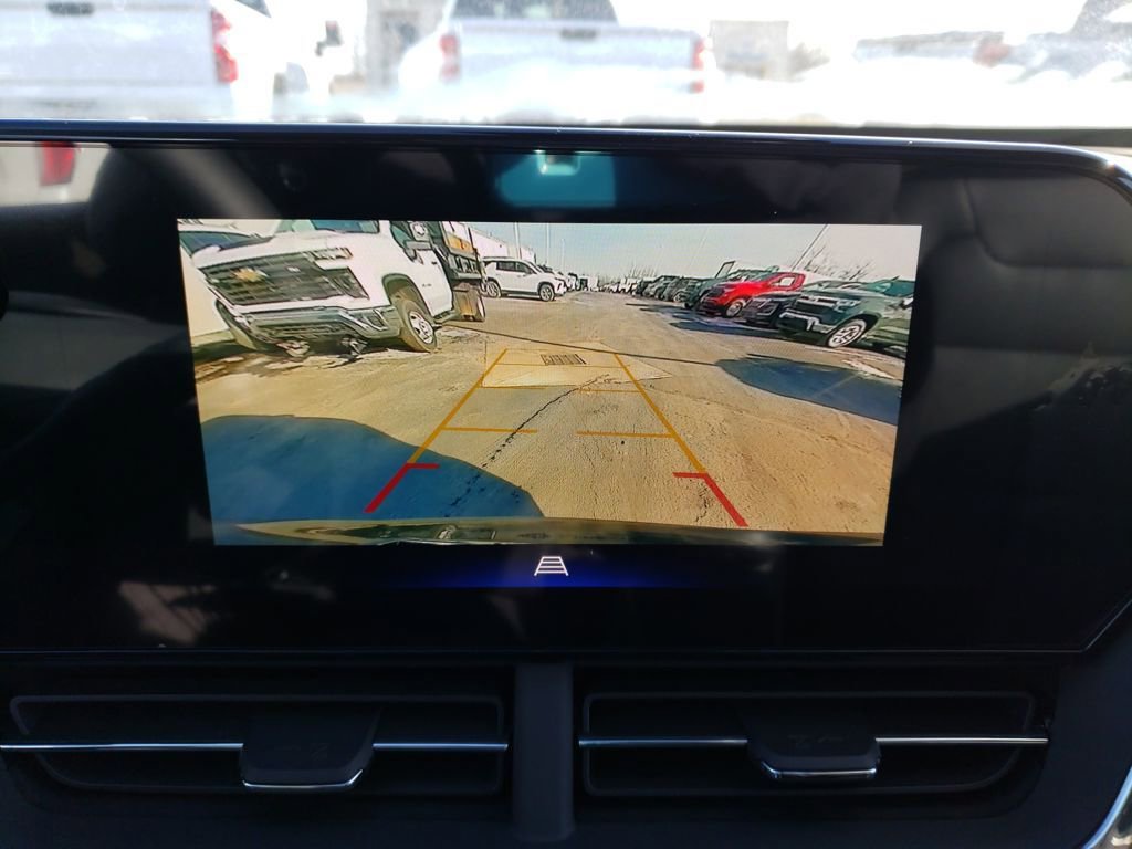 New 2026 Chevrolet Trax ACTIV w/ Sunroof Package image 18