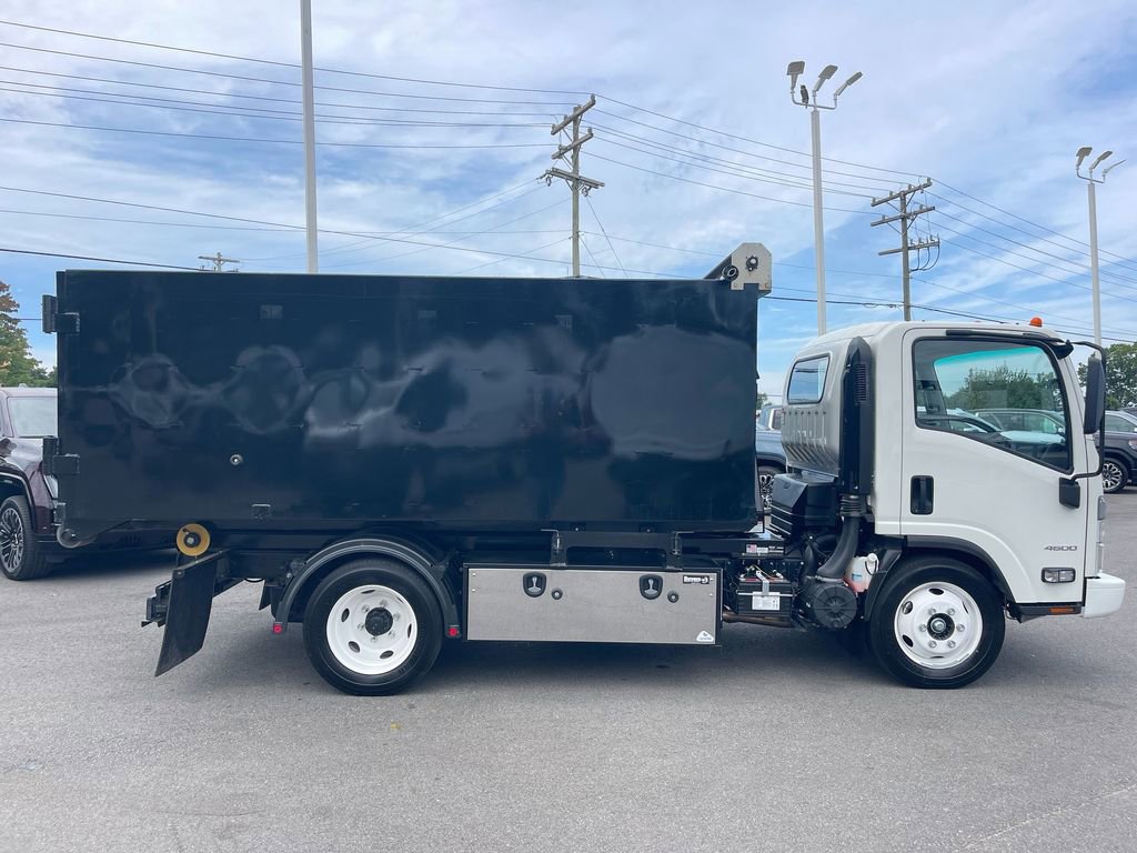 Used 2024 Chevrolet Low Cab Forward RWD image 6