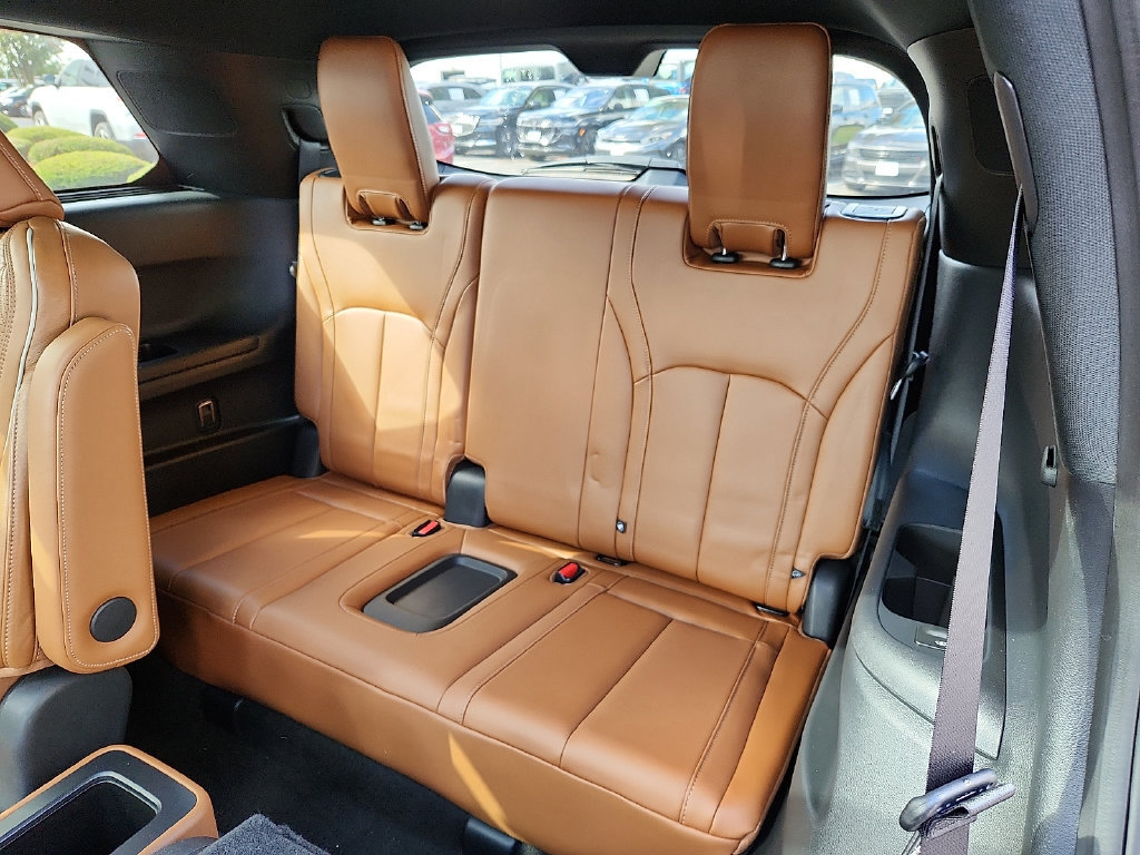 Used 2023 INFINITI QX60 Autograph w/ Cargo Package AWD/4WD image 10