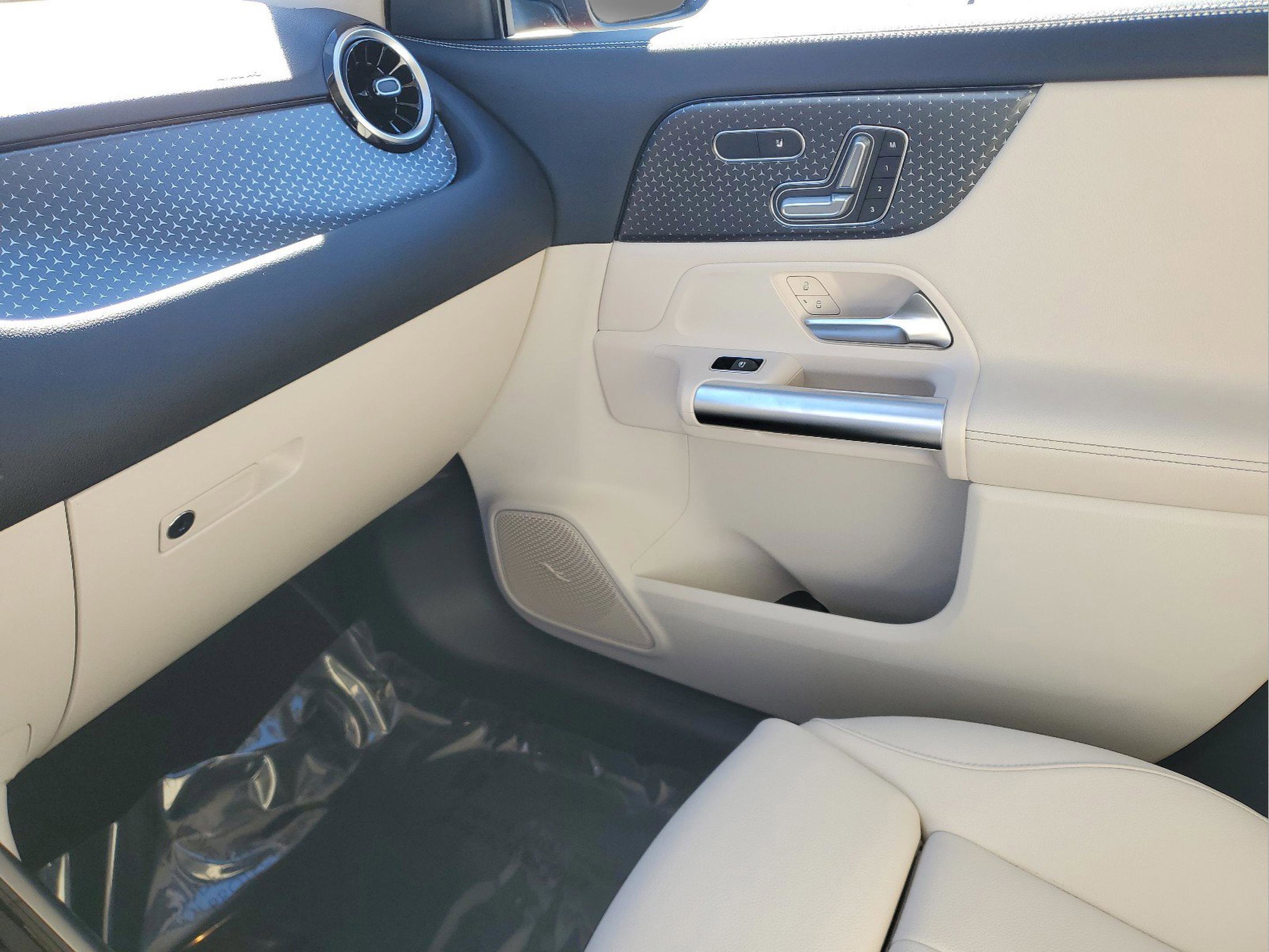 Used 2026 Mercedes-Benz GLA 250 image 23