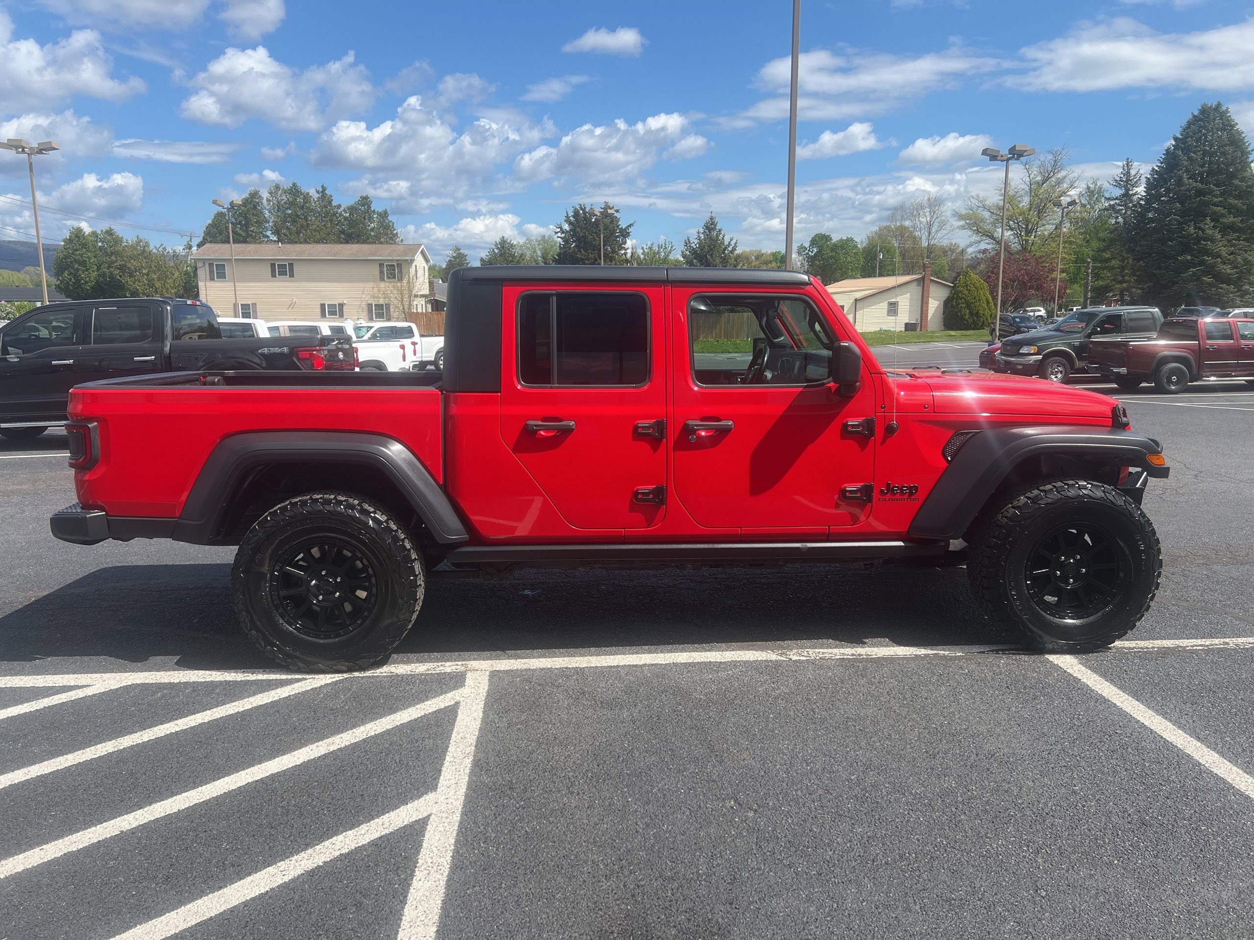 Used 2020 Jeep Gladiator Sport w/ Quick Order Package 24S AWD/4WD image 7