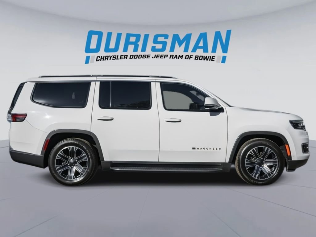 Used 2022 Jeep Wagoneer Series III AWD/4WD image 1