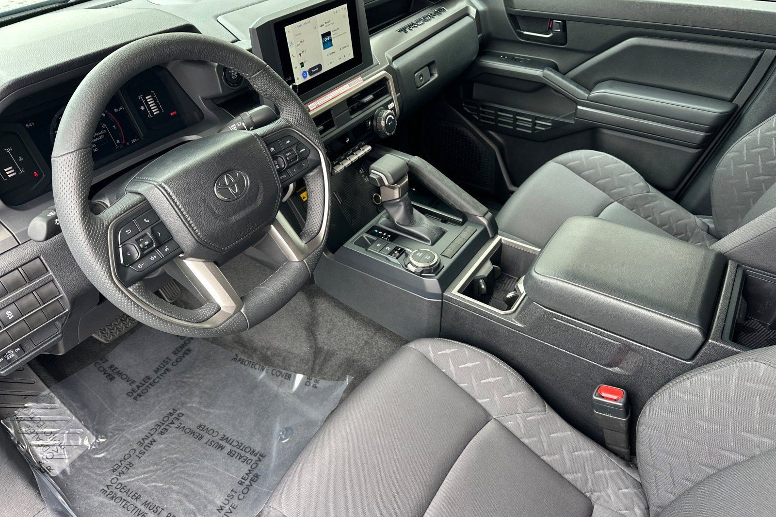 Certified 2025 Toyota Tacoma SR5 AWD/4WD image 10