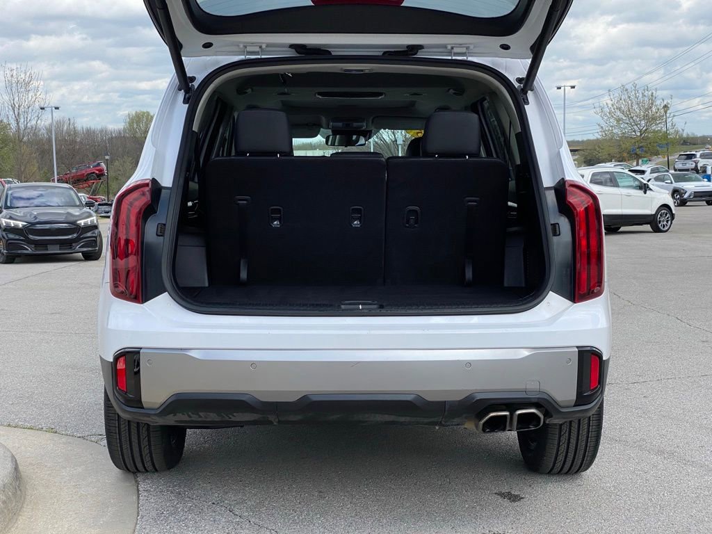 Used 2025 Kia Telluride S image 7