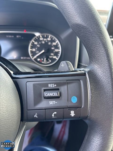 Certified 2023 Nissan Rogue SV image 29