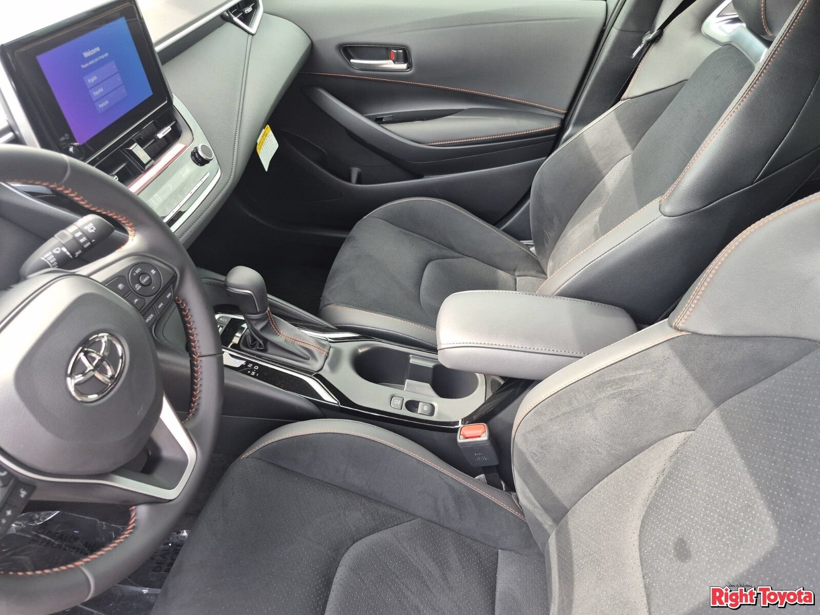 New 2026 Toyota Corolla SE FWD image 12