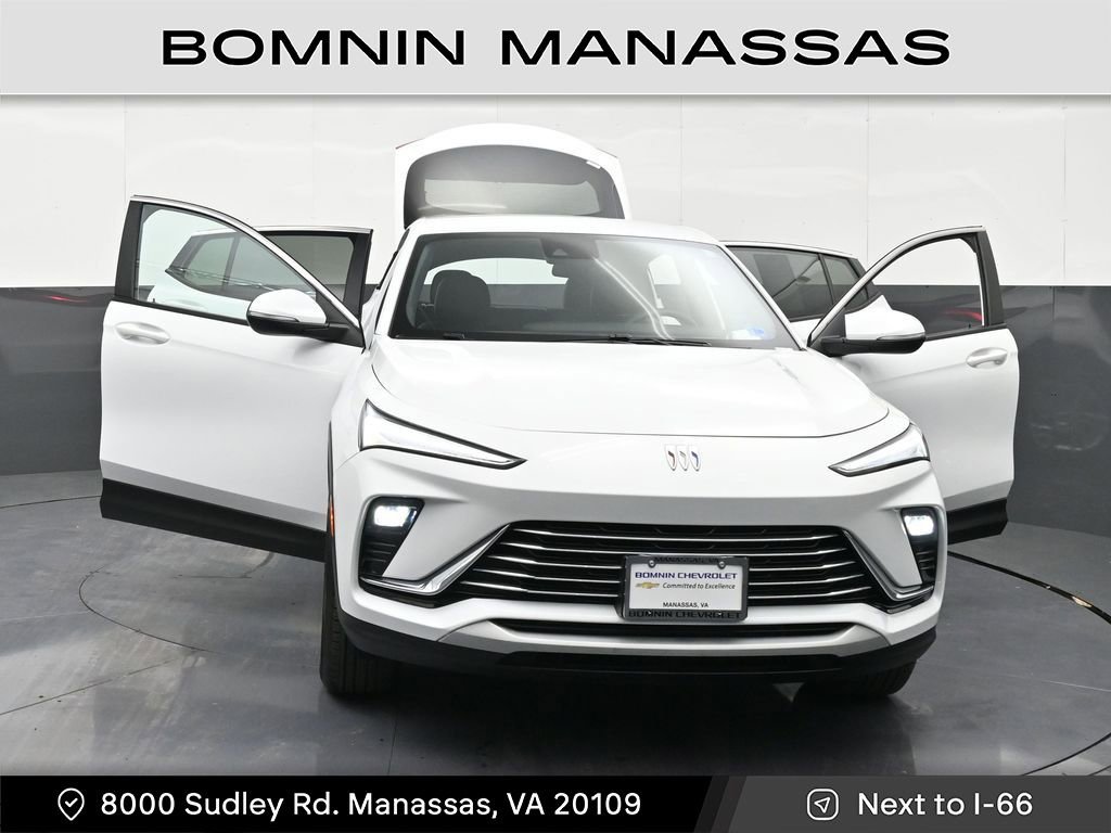 Used 2024 Buick Envista Preferred w/ Advanced Safety Package image 41