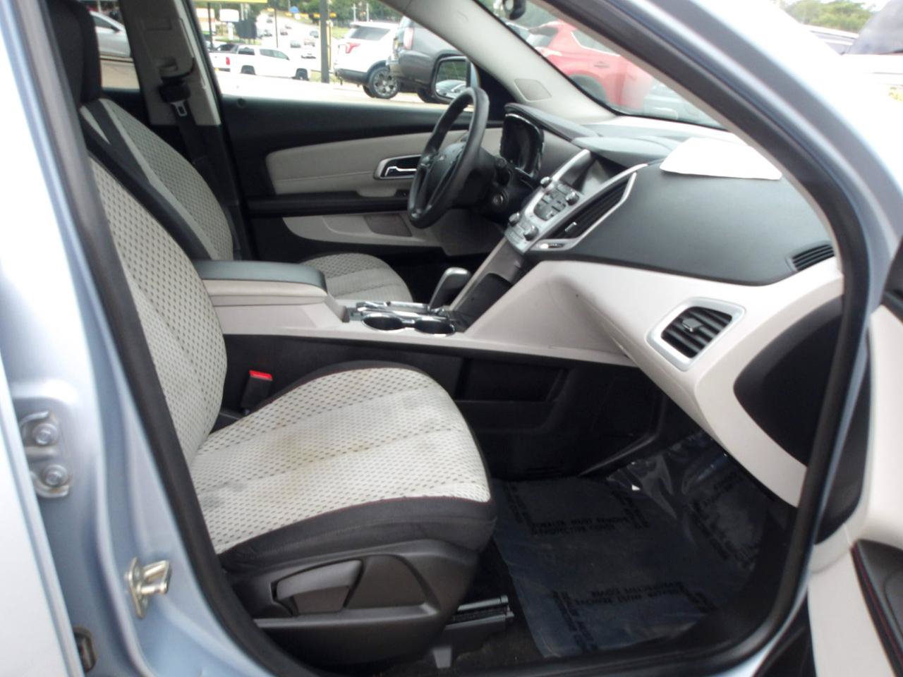 Used 2015 GMC Terrain SLE FWD image 10