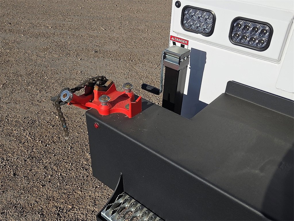 New 2025 Ford F350 XL w/ XL Chrome Package image 12