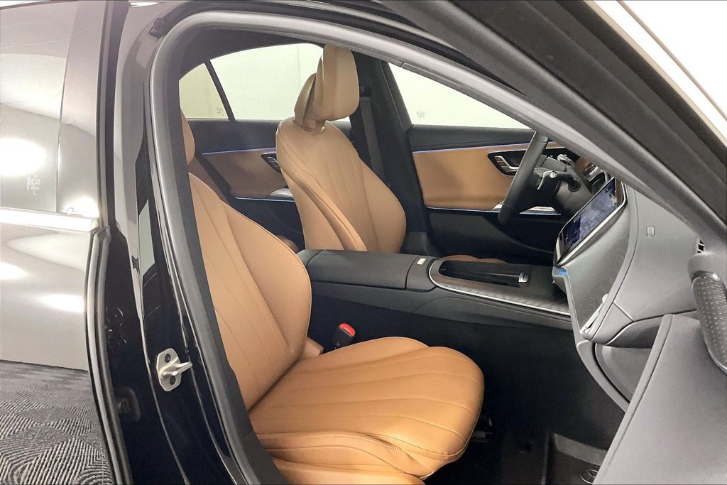 Certified 2026 Mercedes-Benz E 350 4MATIC Sedan image 7