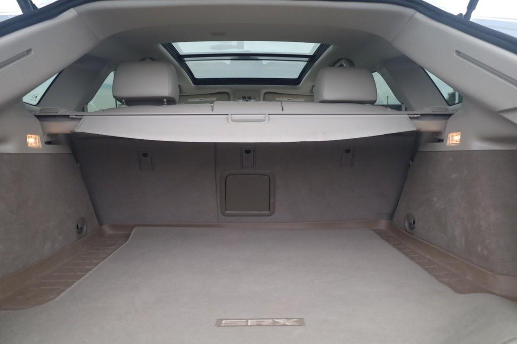 Used 2015 Cadillac SRX Premium FWD image 28