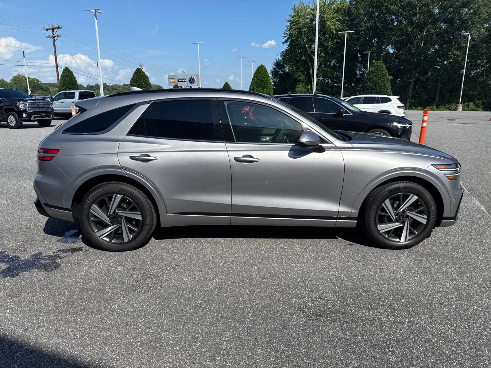 New 2026 Genesis GV70 3.5T Sport Advanced AWD/4WD image 8