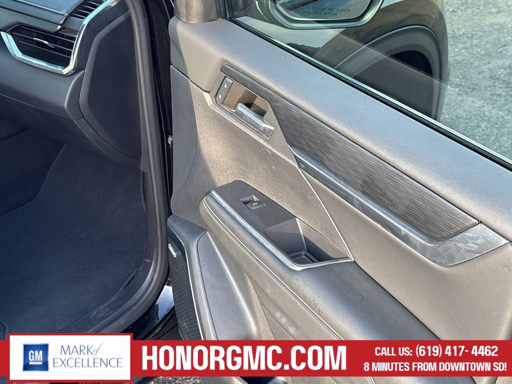 Used 2024 GMC Acadia Elevation image 26