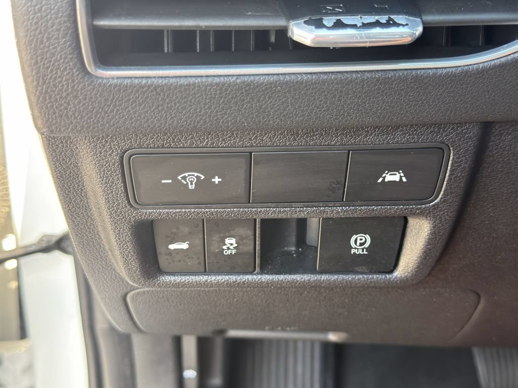 Used 2022 Hyundai Sonata SEL w/ Preferred Accessory Package FWD image 23