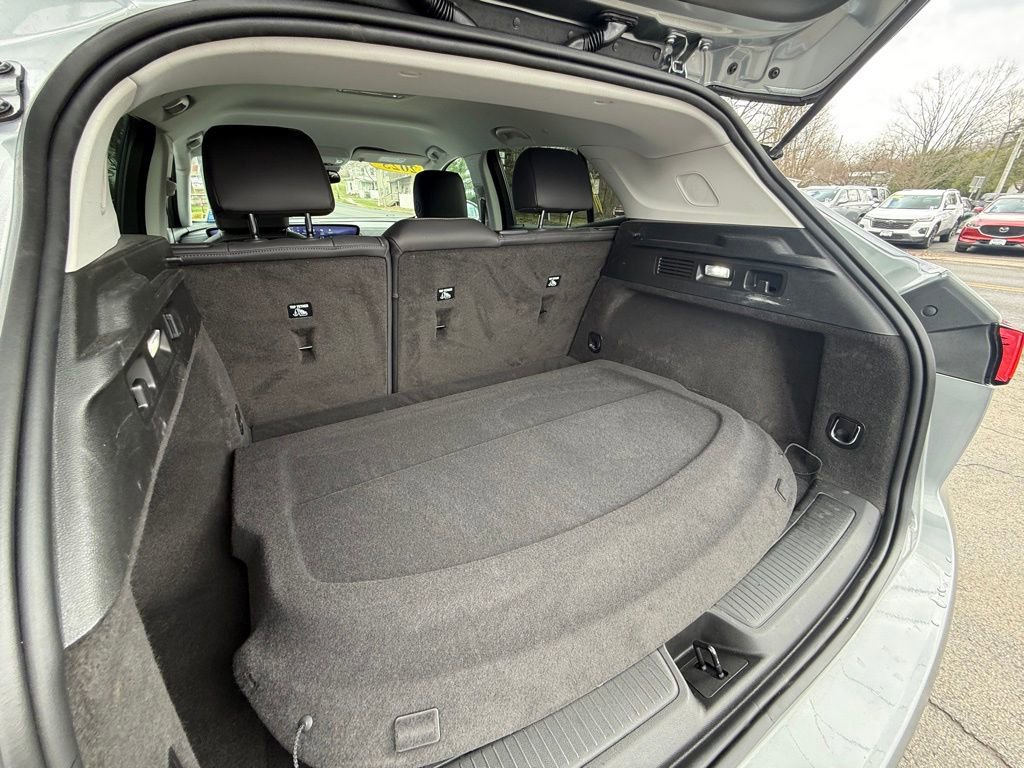 Used 2025 Buick Envision Sport Touring image 28