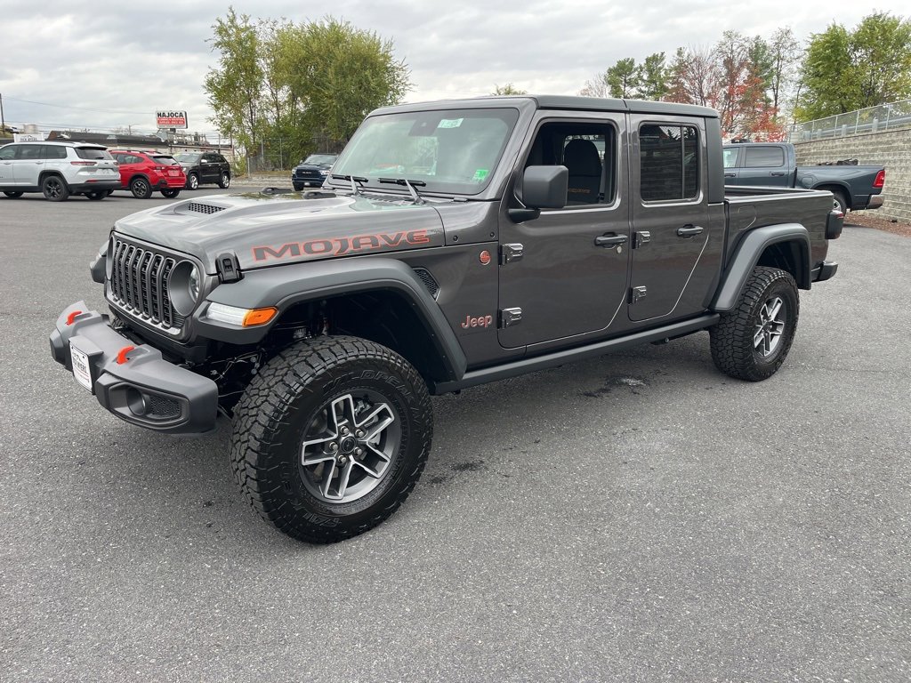 New 2025 Jeep Gladiator Mojave w/ Convenience Group image 5