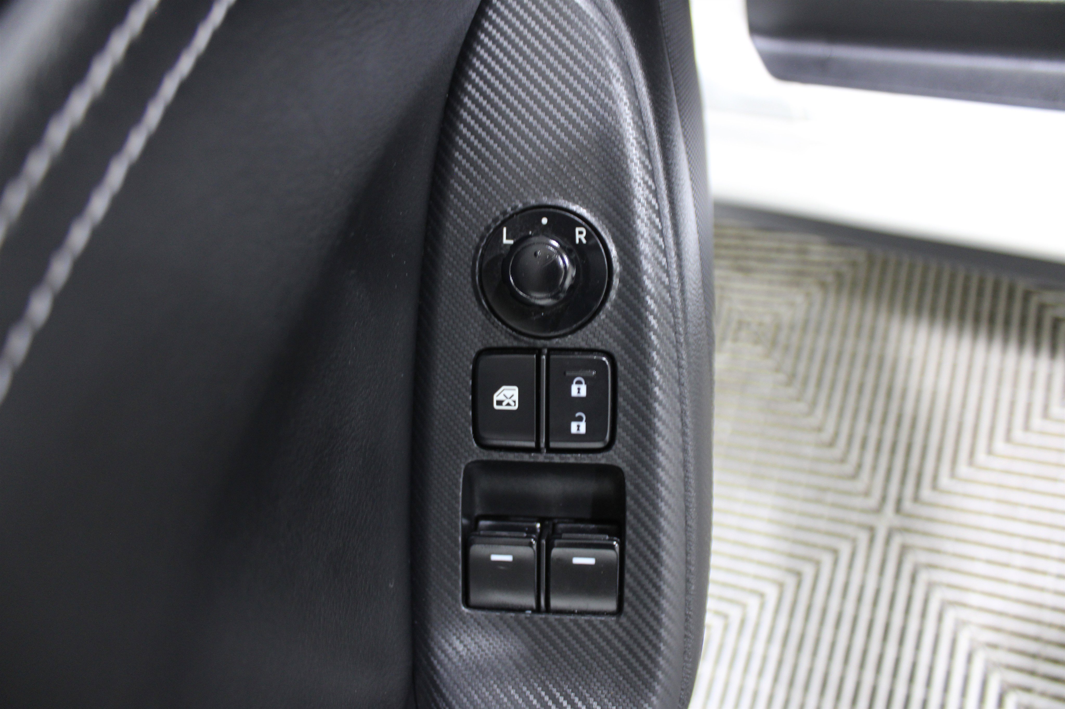 Used 2024 MAZDA MX-5 Miata RF Grand Touring w/ Weather Package image 6