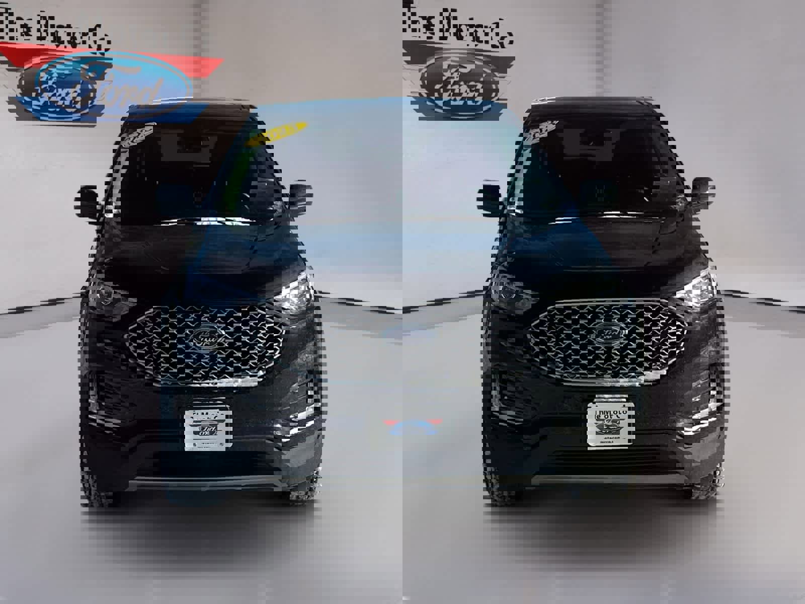 Certified 2023 Ford Edge SEL w/ Convenience Package image 2