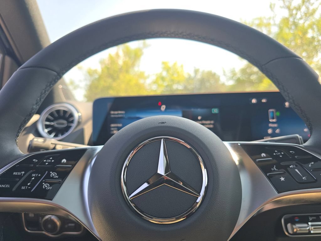 New 2026 Mercedes-Benz GLA 250 4MATIC image 27