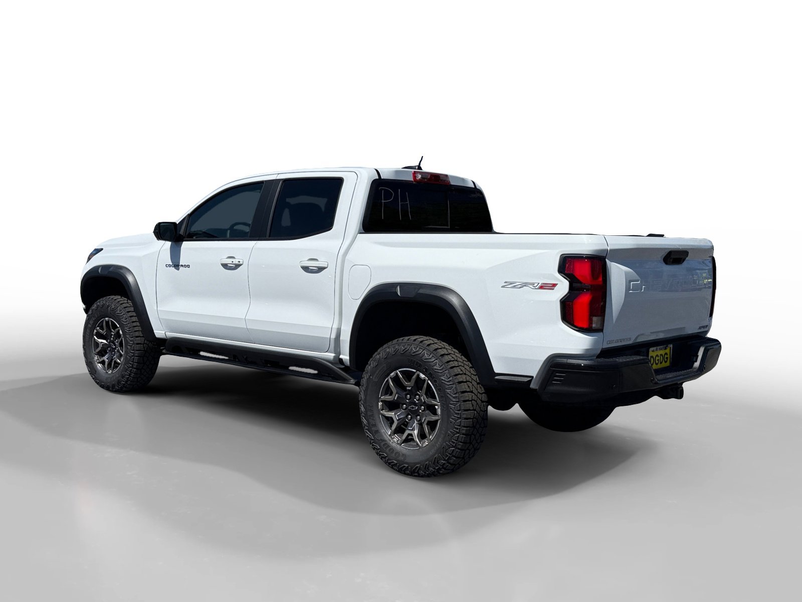 New 2026 Chevrolet Colorado ZR2 w/ Technology Package AWD/4WD image 3