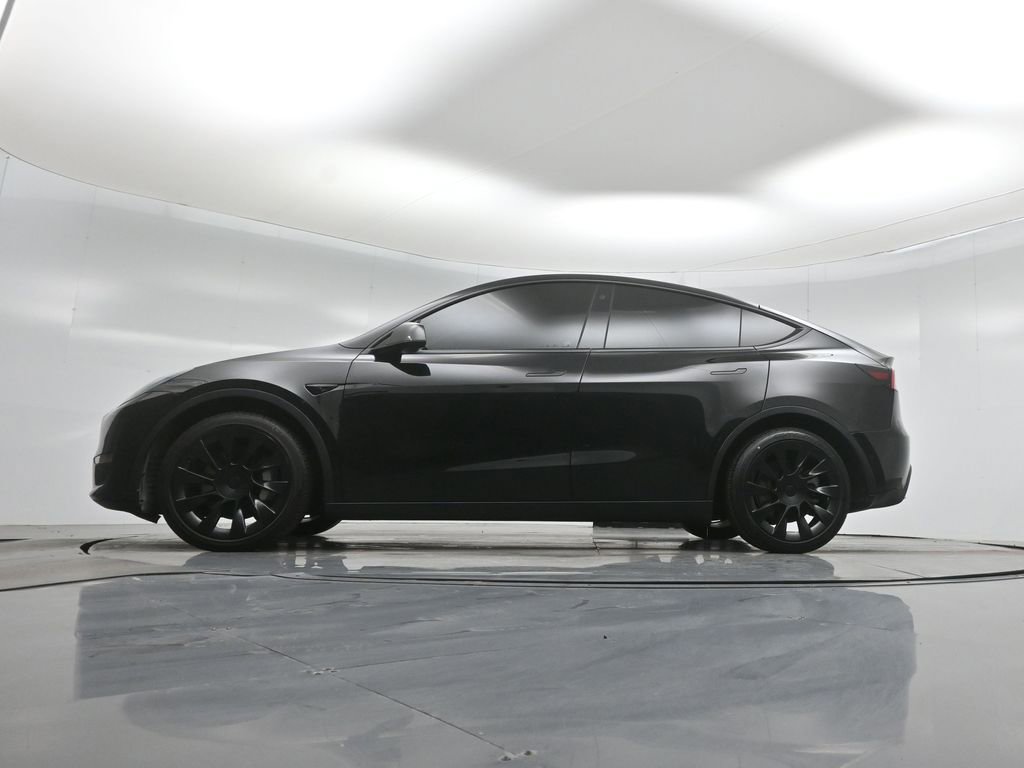 Used 2021 Tesla Model Y Long Range AWD/4WD image 6