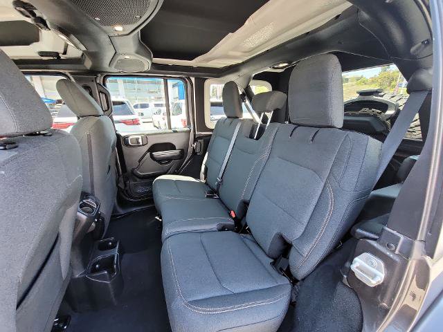 Used 2024 Jeep Wrangler Unlimited Sport AWD/4WD image 23