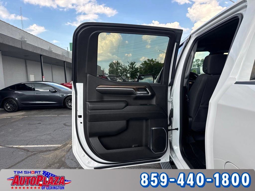 Used 2024 Chevrolet Silverado 1500 LT AWD/4WD image 47
