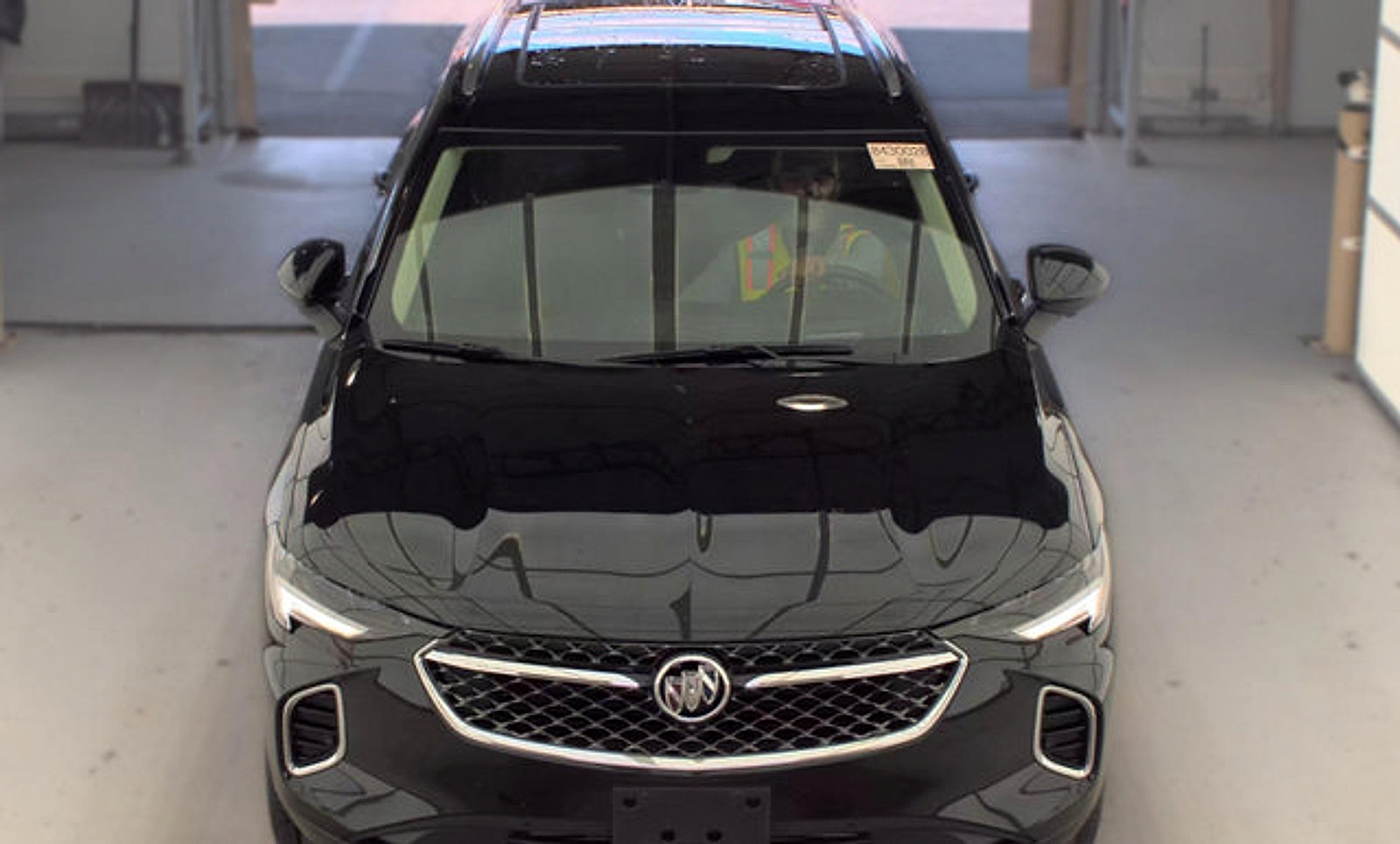 Used 2023 Buick Envision Avenir AWD/4WD image 3