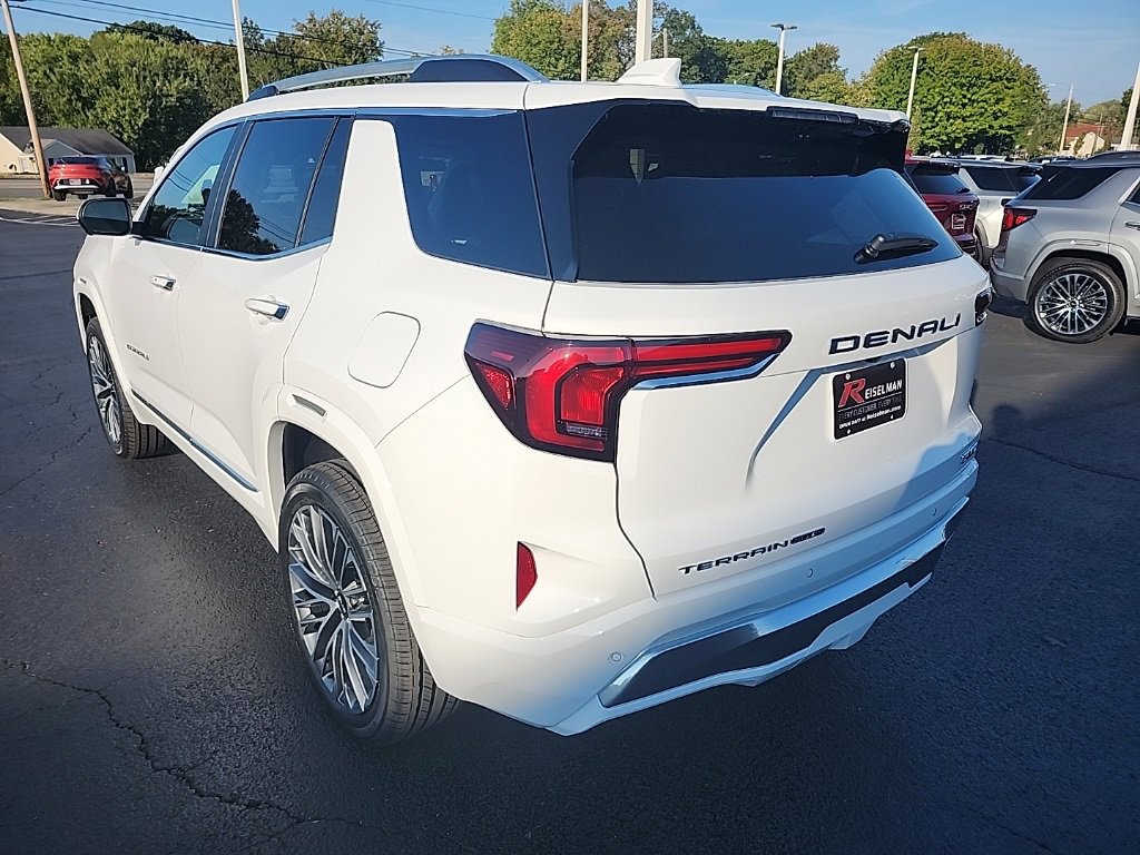 New 2026 GMC Terrain Denali image 5