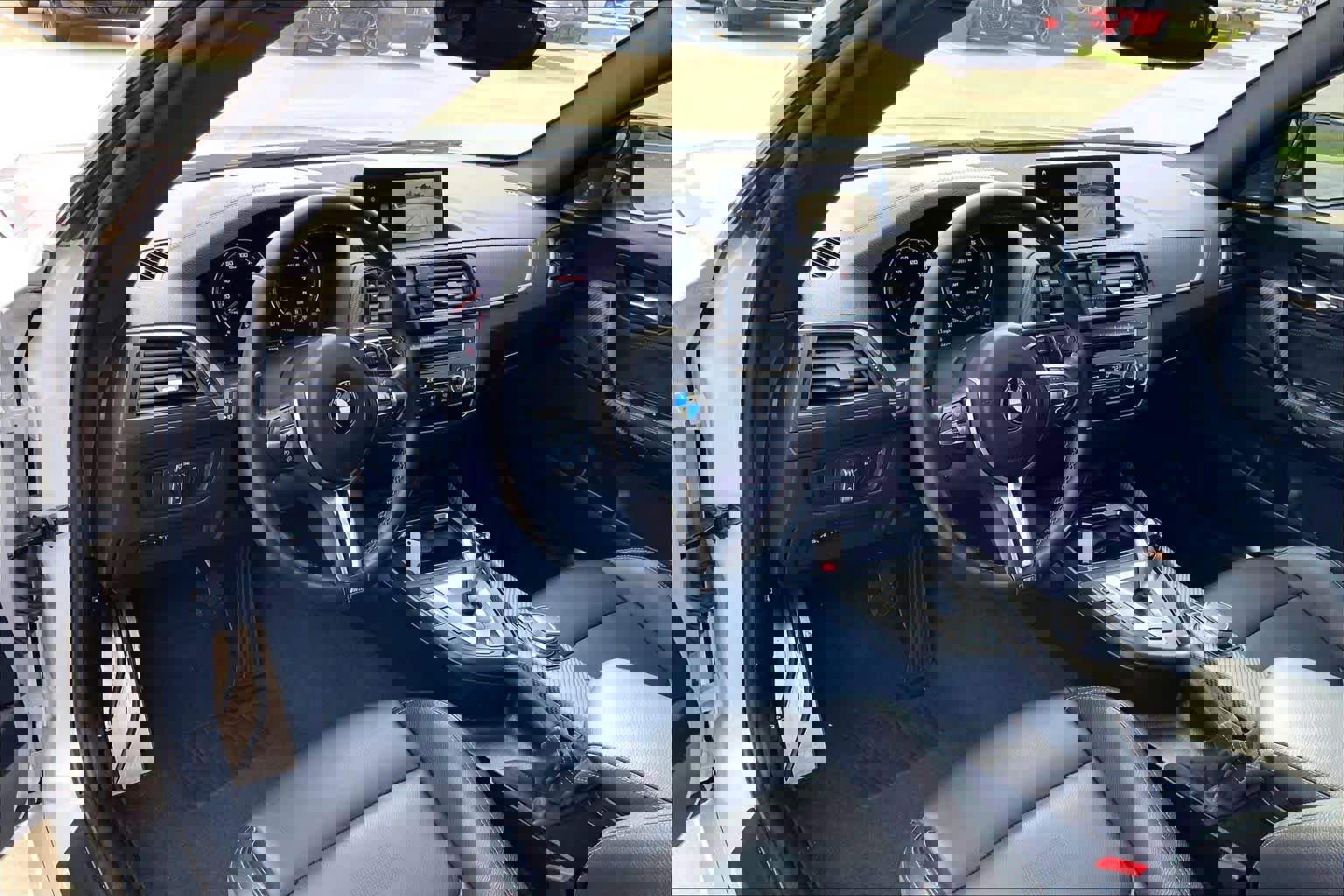 Used 2020 BMW M2 Competition w/ Executive Package image 16