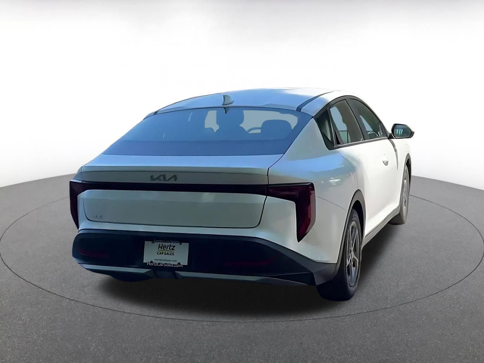 Used 2025 Kia K4 LXS FWD image 14