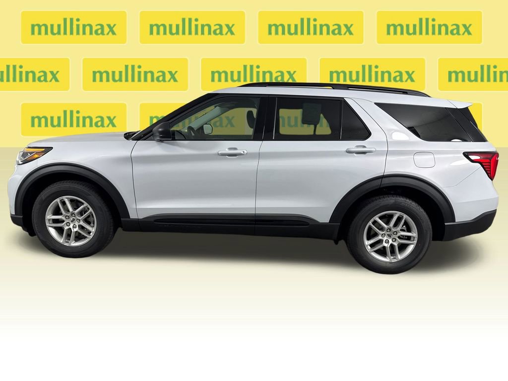 New 2026 Ford Explorer Active RWD image 13